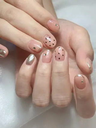 ネイル ELIA NAILSALON所属・ア ヤのネイルデザイン
