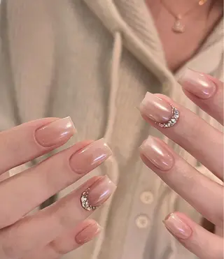 ネイル Dola Nail ユキンイのネイルデザイン