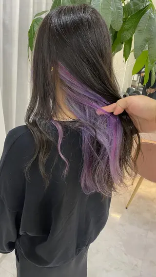 ロング 二上 怜のヘアスタイル