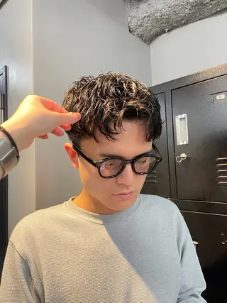 ショート パーマ メンズ Ameri 新宿所属・新宿/透明感カラー/ 髪質改善/桜良のヘアスタイル