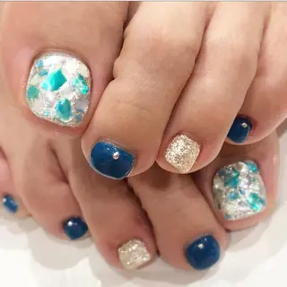 ネイル Nest 三田のマツエク・マツパデザイン