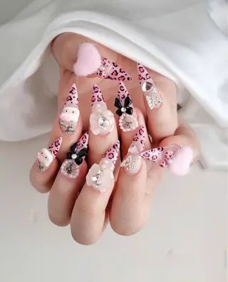 ネイル Tira Nailのネイルデザイン