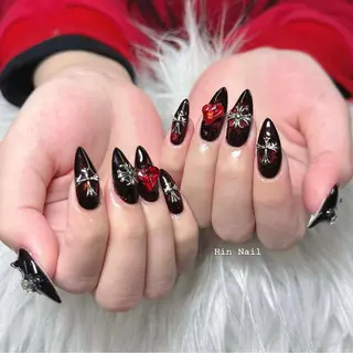 ネイル HIN NAILのネイルデザイン