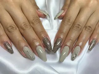 セミロング 小林joieange 心斎橋店のネイルデザイン