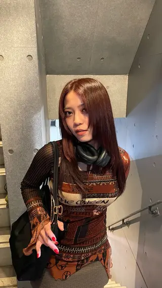 ロング shoko/ 海外ガール風パーマのヘアスタイル