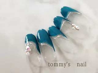 ネイル tommy's nail所属・福岡/若よもぎ蒸し 全身美容が叶うサロンのネイルデザイン
