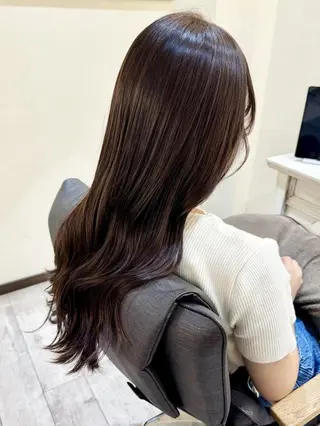 ロング カラー 艶カラー／ レイヤー／栄／あやかのヘアスタイル