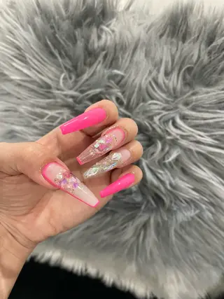 ネイル Raviliss ♡のネイルデザイン