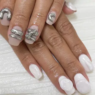 ネイル Nail Blue512所属・Nailist MINORIのネイルデザイン