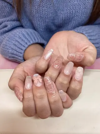 ネイル LEDアイラッシュ ∩_∩アオイのマツエク・マツパデザイン