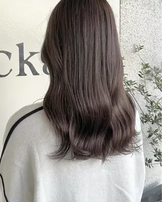 ロング カラー 谷口晴美 【梅田】のヘアスタイル