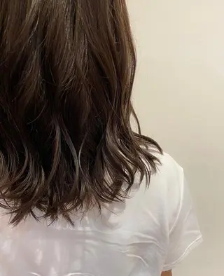 ミディアム カラー わかばやし ゆうこのヘアスタイル