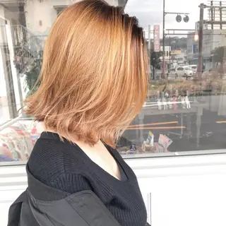 ミディアム カラー ヘアアレンジ Mariana/ 鶴原-ハイライトのヘアスタイル