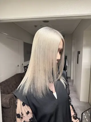 ミディアム Maison所属・Maison髪質改善 ブリーチ/ハイライトのヘアスタイル