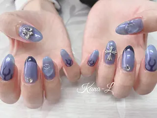 ネイル 芦辺 香奈のネイルデザイン