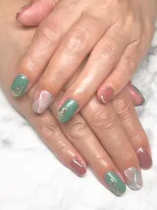 ショート ネイル 🦋Kiyomi. 🦋のネイルデザイン