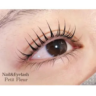 マツエク・マツパ Petit Fleur所属・青柳 亜梨奈のマツエク・マツパデザイン