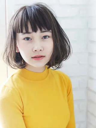 ミディアム カラー THE DAY所属・AKI HASHIMOTOのヘアスタイル