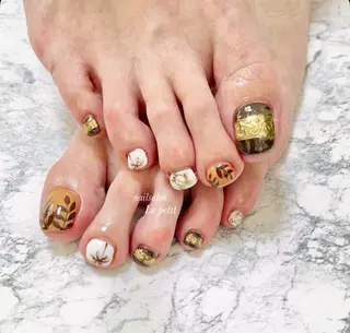 ネイル 石野 広佳のネイルデザイン