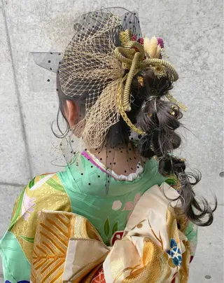 ロング カラー ヘアアレンジ clomus所属・YUKA艶髪 🌸寛ぎ部屋のヘアスタイル