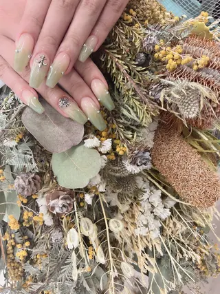 ネイル Moci Nail Salonのネイルデザイン