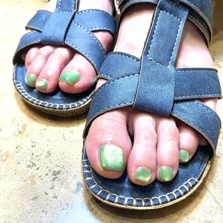 ネイル Latour onagiのネイルデザイン