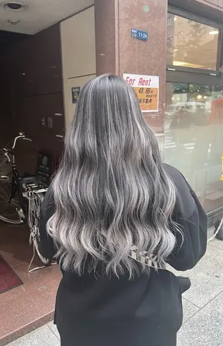 ロング カラー ROBIN所属・指名数No.1 /NAOYAのヘアスタイル