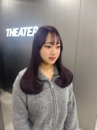 ロング カラー 暗髪🩶ラベンダー/ ブルー/ユウナ🤍のヘアスタイル