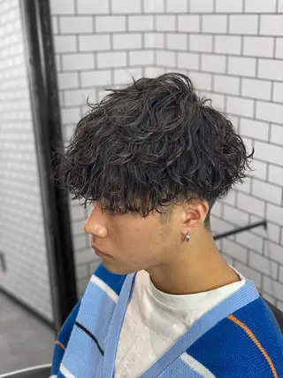 ミディアム パーマ メンズ TOP by threenine所属・🔥メンズ特化🔥 谷口力哉のヘアスタイル