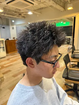 ショート メンズ メンズカット/パーマ 艶カラーTAIGA︎のヘアスタイル