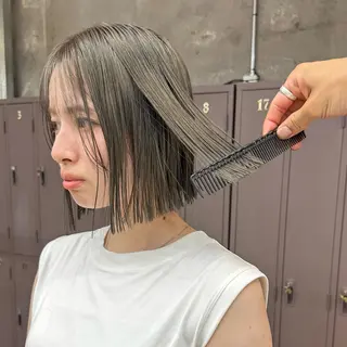 ミディアム カラー 岡本康平/ボブ /ブリーチ/レイヤーのヘアスタイル