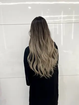 ロング カラー TONI&GUY所属・🪽バレイヤージュ 翔🪽のヘアスタイル