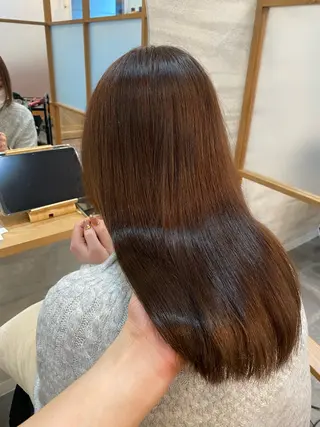 ロング Zina 髪質改善 たつやのヘアスタイル