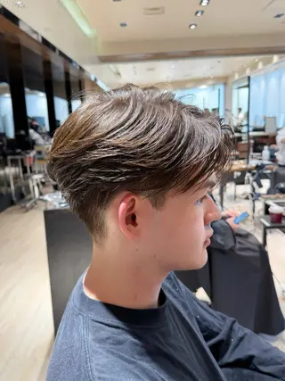 ショート パーマ メンズ ニュアンスパーマ/ フェザーパーマ/平木のヘアスタイル