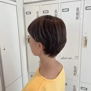 ショート 𝑎𝑦𝑎𝑘𝑎 🕯のヘアスタイル