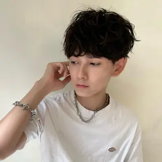 ショート パーマ メンズ CANAAN銀座所属・艶透明感カラー/ ルーズパーマ/田中のヘアスタイル