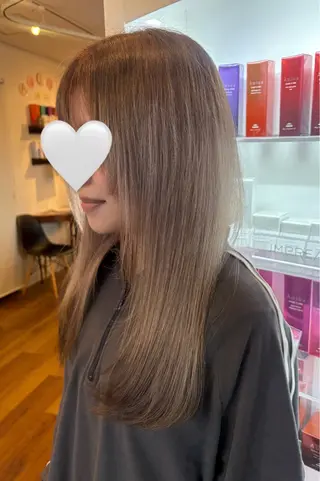 ロング MOLLASALON 浅香山店所属・髪質改善カラー 縮毛矯正🤍辻桃加のヘアスタイル