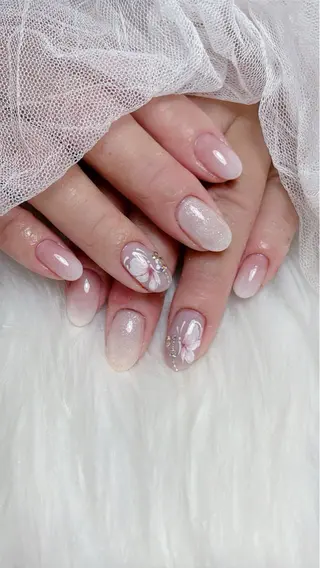 ネイル Lino𓂃⟡.· Chizuruのネイルデザイン