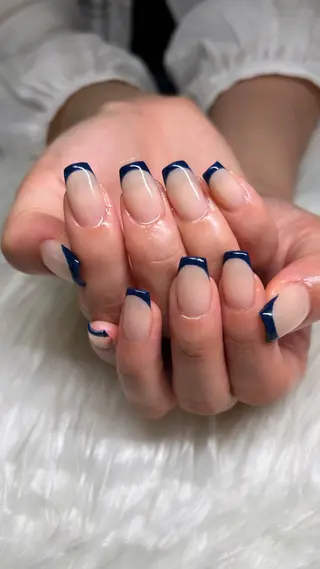 ネイル 関山 志乃のネイルデザイン