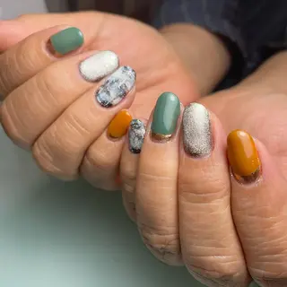 ネイル 江崎 景子のネイルデザイン