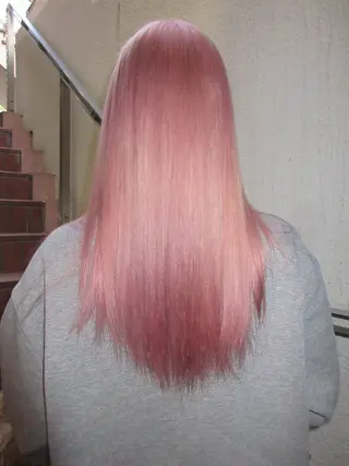 カラー Yaya ヤヤ / HACO+のヘアスタイル