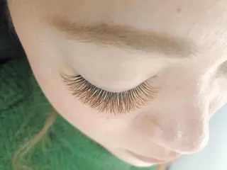 マツエク・マツパ SESUNNY セサ二ー　SAYAのマツエク・マツパデザイン