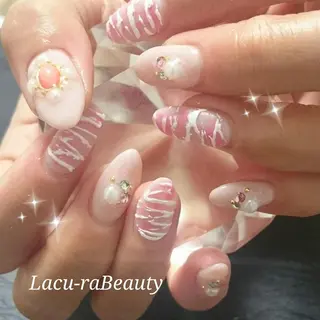 ネイル 小顔と腸の専門店 ラクーラビューティのエステ・リラクイメージ