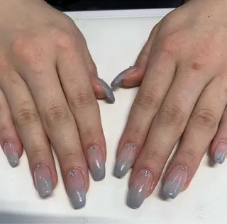 ネイル Mule Beauty Salon所属・ミュール ビューティーサロンのネイルデザイン