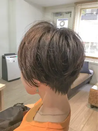 ショート アオイ/透明感カラー レイヤー🌙のヘアスタイル