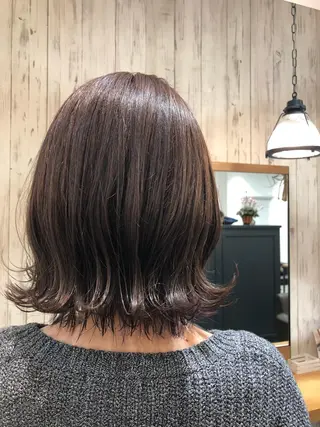 ミディアム カラー 井上 舞のヘアスタイル