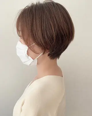 ショート カラー パーマ 透明感♡︎♡︎ 佐々木早苗のヘアスタイル