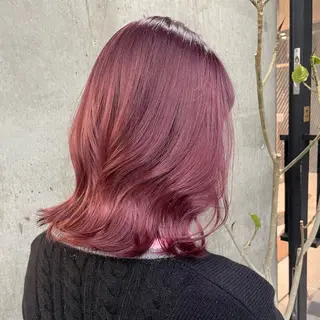 ミディアム 🫧ハイライトカラー 🫧 𝓜𝓘𝓤のヘアスタイル