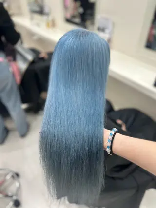 ロング ️🫧 AINE 🫧ハイトーンカラーのヘアスタイル