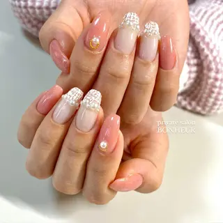 ネイル BONHEUR Annaのネイルデザイン